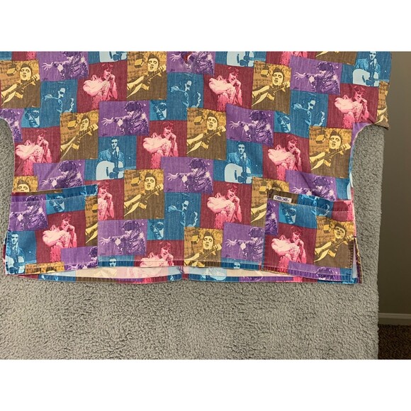 Cherokee Elvis Presley Womens Size Medium Scrub Top Long Sleeve Multicolor - Picture 10 of 16